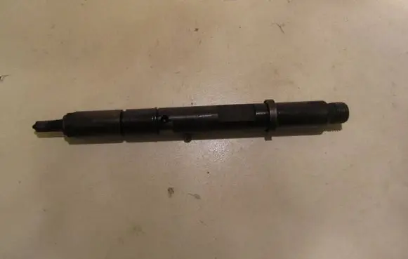 Fuel injector