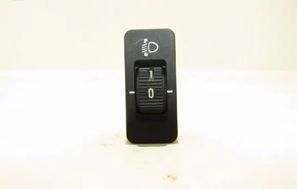 BMW 5 E39 Headlight level height control switch 8360460