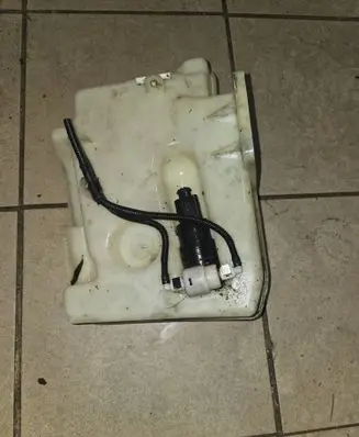 Volkswagen Caddy Windshield washer fluid reservoir/tank 1K0955453Q 1K0955453S 1K0955453R