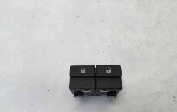 Nissan Qashqai J12 Central locking switch button 254116XL0A