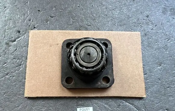 Nissan Patrol Y61 Nuts/bolts 4002201J00 40030VB000