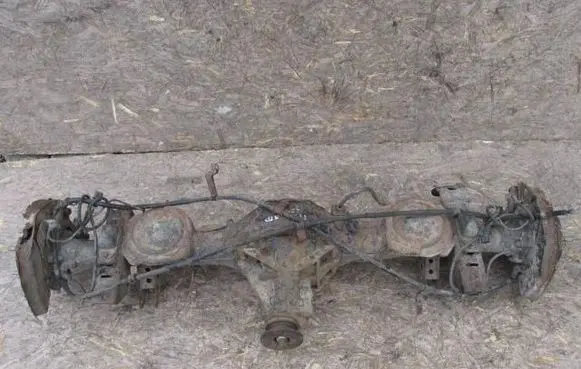 Mitsubishi Pajero Sport I Rear differential