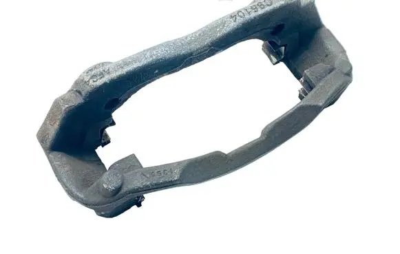 Mercedes-Benz Sprinter W907 W910 Front Brake Caliper Pad/Carrier A9074212800