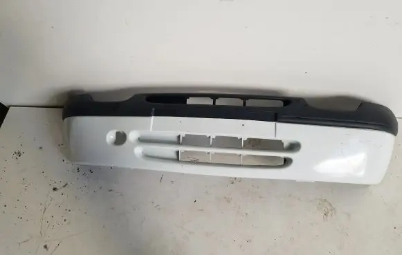 Renault Twingo I Front bumper 7700420889