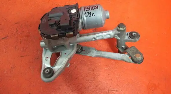 Peugeot 5008 Wiper motor 9671062380