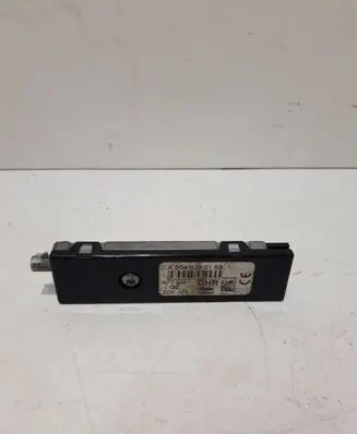 Mercedes-Benz C W204 Antenna control unit A2048200189
