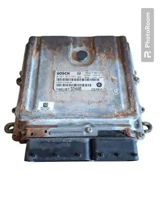 Jeep Grand Cherokee (WK) Engine control unit/module 0281013643 P05187324AB