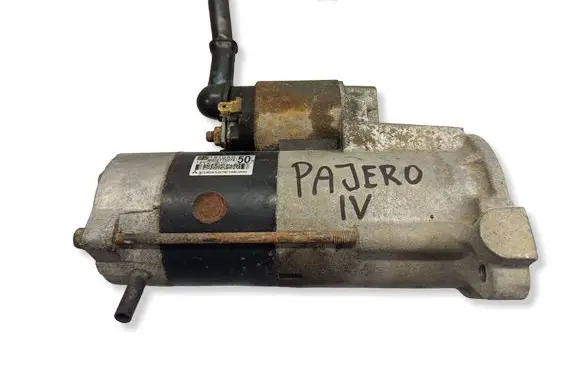 Mitsubishi Pajero Starter motor M008T75074 1810A0