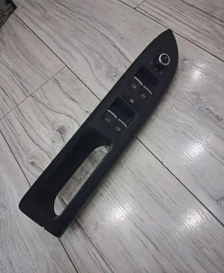 Volkswagen Golf Plus Electric window control switch 5M1867371C