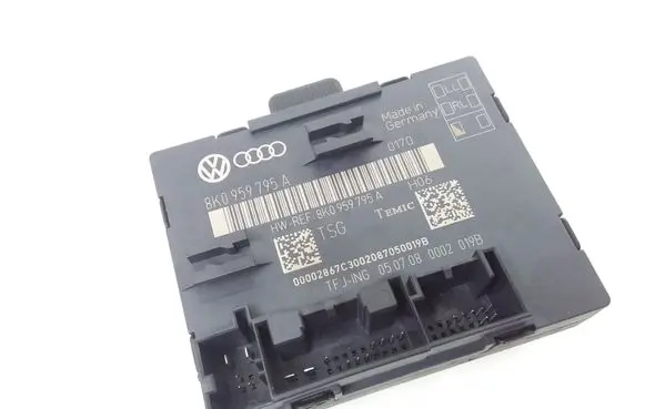 Audi A4 S4 B8 8K Door control unit/module 8K0959795A
