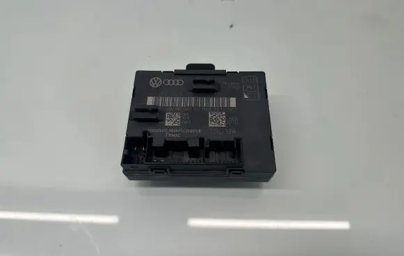 Audi A4 S4 B8 8K Door control unit/module 8K0959795A