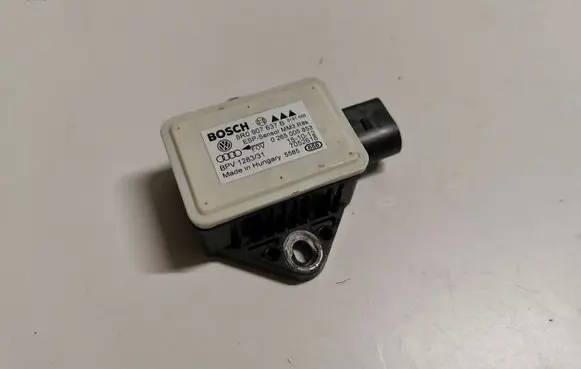 Audi Q5 SQ5 ESP acceleration yaw rate sensor 8R0907637B