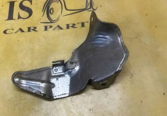 Mercedes-Benz GL X166 Heat shield in engine bay A1662411834