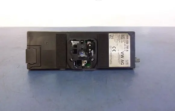 Volkswagen Golf Sportsvan Aerial GPS antenna 5WA035741A