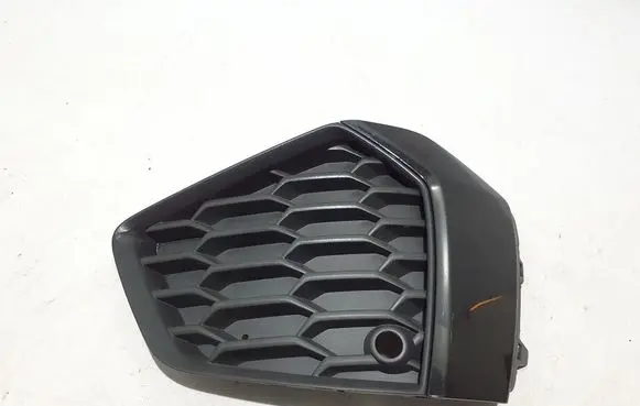 Audi A3 8Y Front bumper lower grill 8Y0807682B
