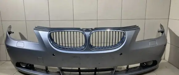 BMW 5 E60 E61 Front bumper 7033694 114609