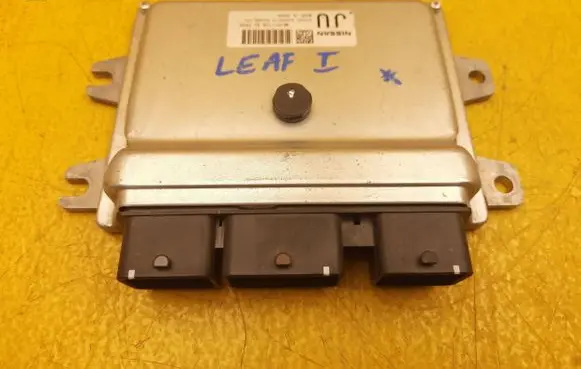 Nissan Leaf I (ZE0) Engine control unit/module MEV01104