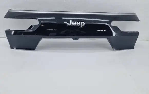 Jeep Grand Cherokee WL Tailgate/boot cover trim set ZBL51TRMAA 7BL50TRMAA