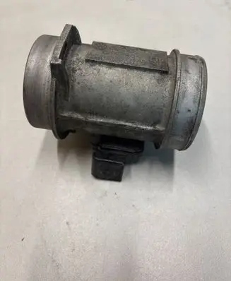 Audi A6 S6 C5 4B Mass air flow meter 059906461G