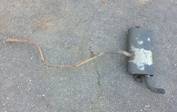 Lexus CT 200H Muffler/silencer 13717