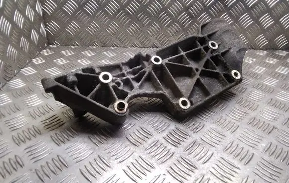 Seat Alhambra (Mk1) Generator/alternator bracket 045903143C