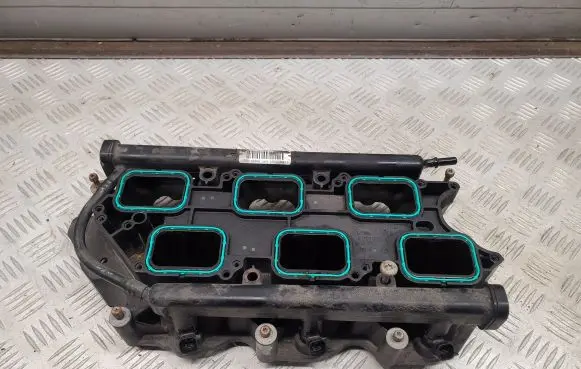 Chrysler Pacifica Intake manifold 05281429AA 05281800AA 05281427AA