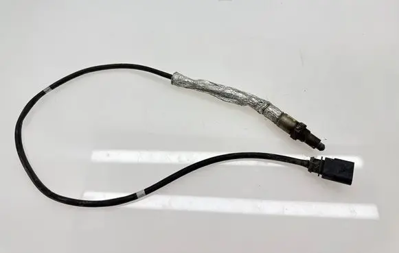 Volkswagen PASSAT B8 Lambda probe sensor AG04E906262JE
