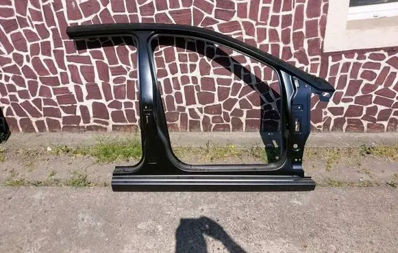 Seat Ibiza V (KJ) Pillar (middle)