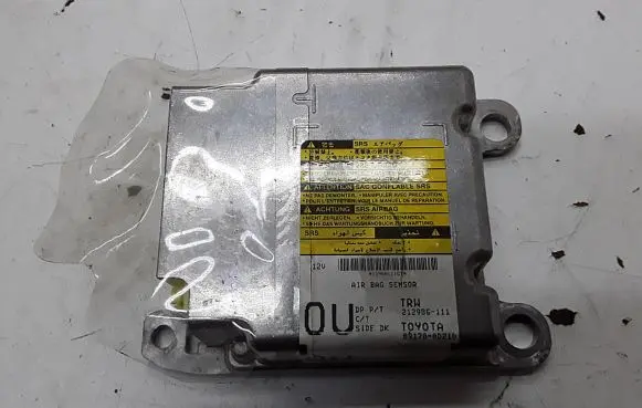 Toyota Yaris Airbag control unit/module 89170-0D210