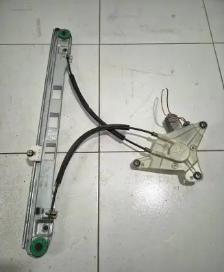 Renault Master III Front door window regulator with motor 807200008R