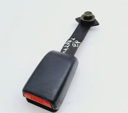 Mazda 6 Front seatbelt buckle