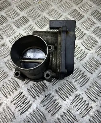 Volkswagen Golf VI Throttle valve 03C133062C 140808015 A2C53030936