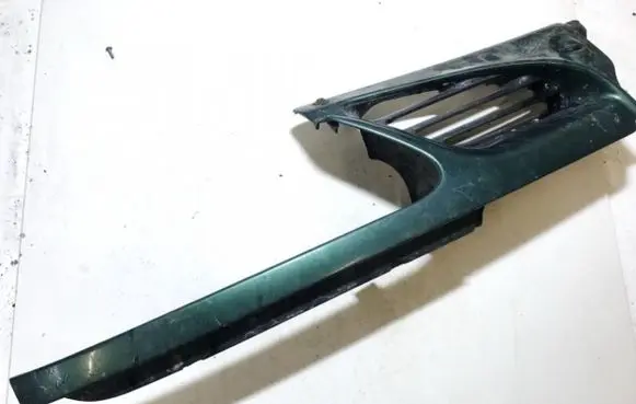 Renault Megane I Front bumper lower grill 7700834201
