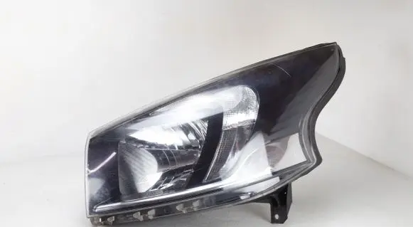 Opel Vivaro Headlight/headlamp 1LE01156503 93867957