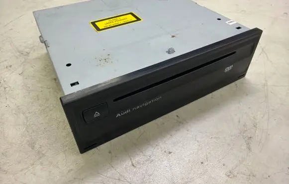 Audi A6 S6 C6 4F Navigation unit CD/DVD player 4E0919887M 4E0910887T