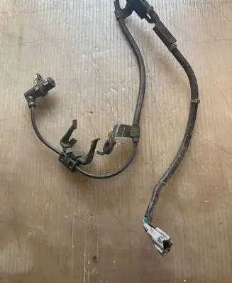 Lexus RX 300 ABS brake wheel speed sensor 8954348030