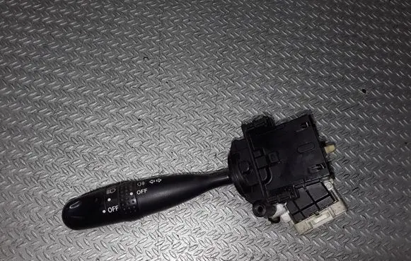 Toyota Corolla Verso E121 Indicator stalk 173648
