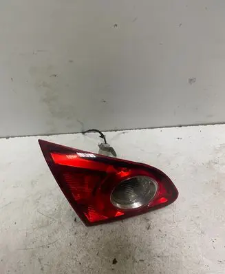 Nissan Qashqai Tailgate rear/tail lights 89071063 210907