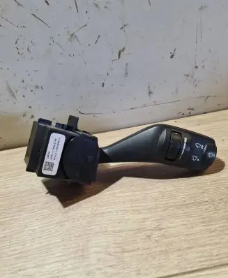 Ford Mondeo MK IV Wiper control stalk 6G9T17A553AE J6R3A