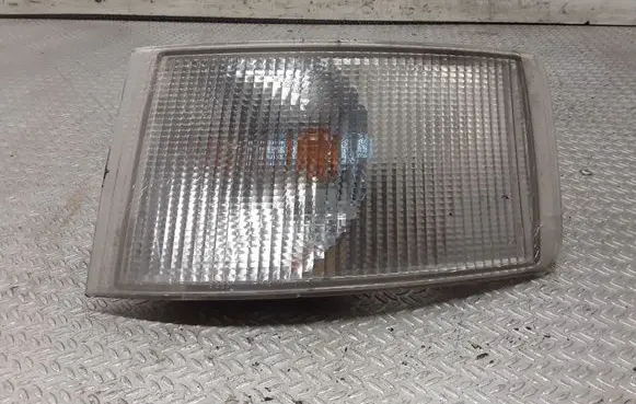 Front indicator light