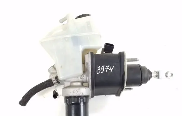 Mercedes-Benz SL R230 Master brake cylinder A2304300302