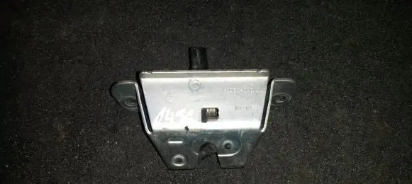 Toyota Aygo AB10 Tailgate/trunk/boot lock/catch/latch 693500h010 69350-0h010