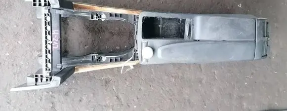Mercedes-Benz E W212 Center console DBAE001102 782510 A2126800050