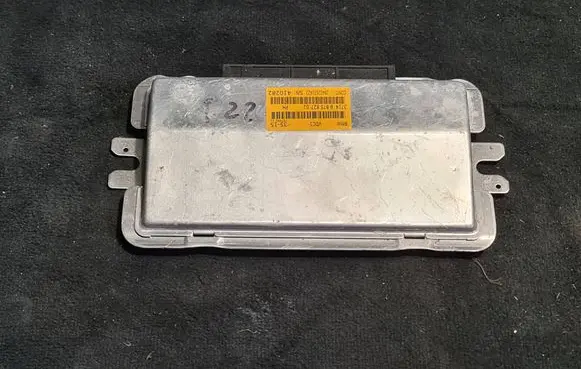 BMW 2 F22 F23 Suspension control unit/module 6875827 28402631423 410282