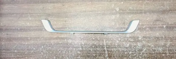 Volvo XC60 Front bumper splitter molding 31290429