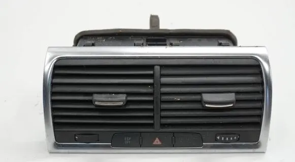 Audi Q7 4L Dash center air vent grill 4L0820951PACR 4L0820951P