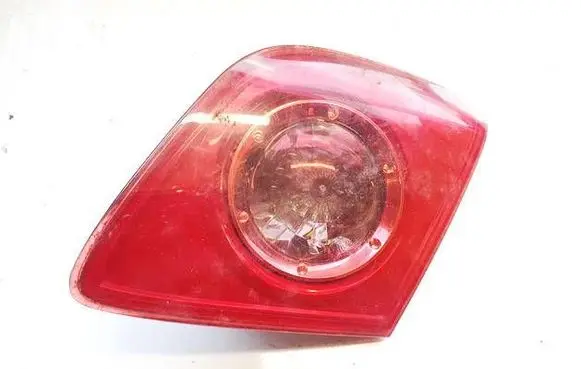 Mazda 3 I Tailgate rear/tail lights p2913 p2913r
