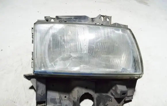 Volkswagen Transporter - Caravelle T4 Headlight/headlamp 701941010L