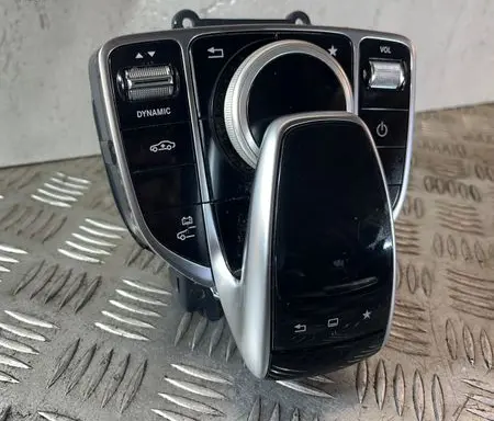 Mercedes-Benz C AMG W205 Head unit multimedia control A2059008018 A2059056607 A2059059306