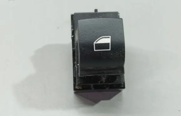 BMW 5 F10 F11 Electric window control switch 9163527